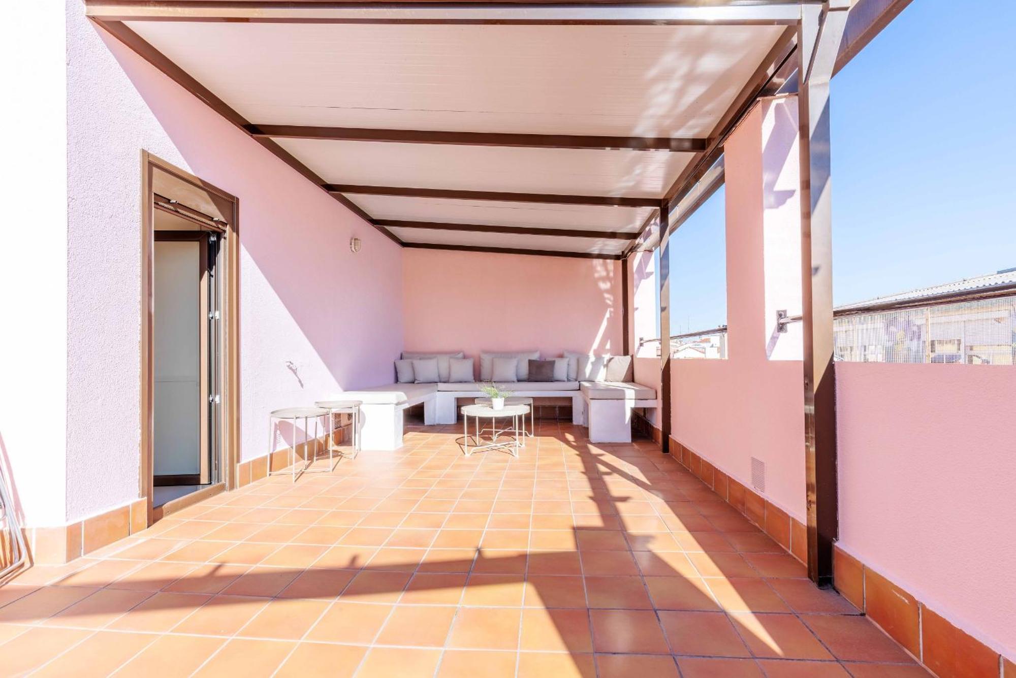 MIT House MadVille en Madrid Extérieur photo