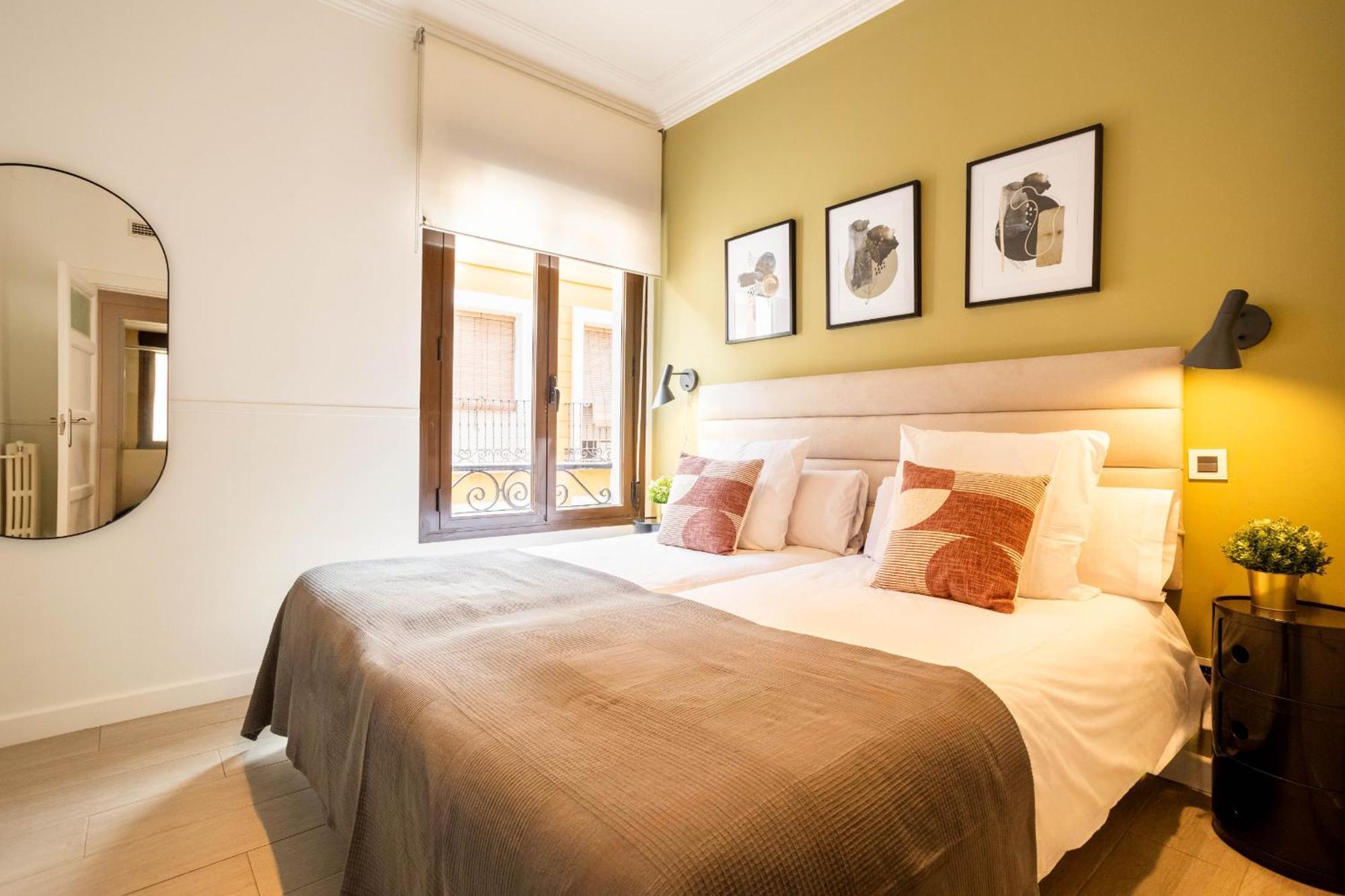 MIT House MadVille en Madrid Extérieur photo