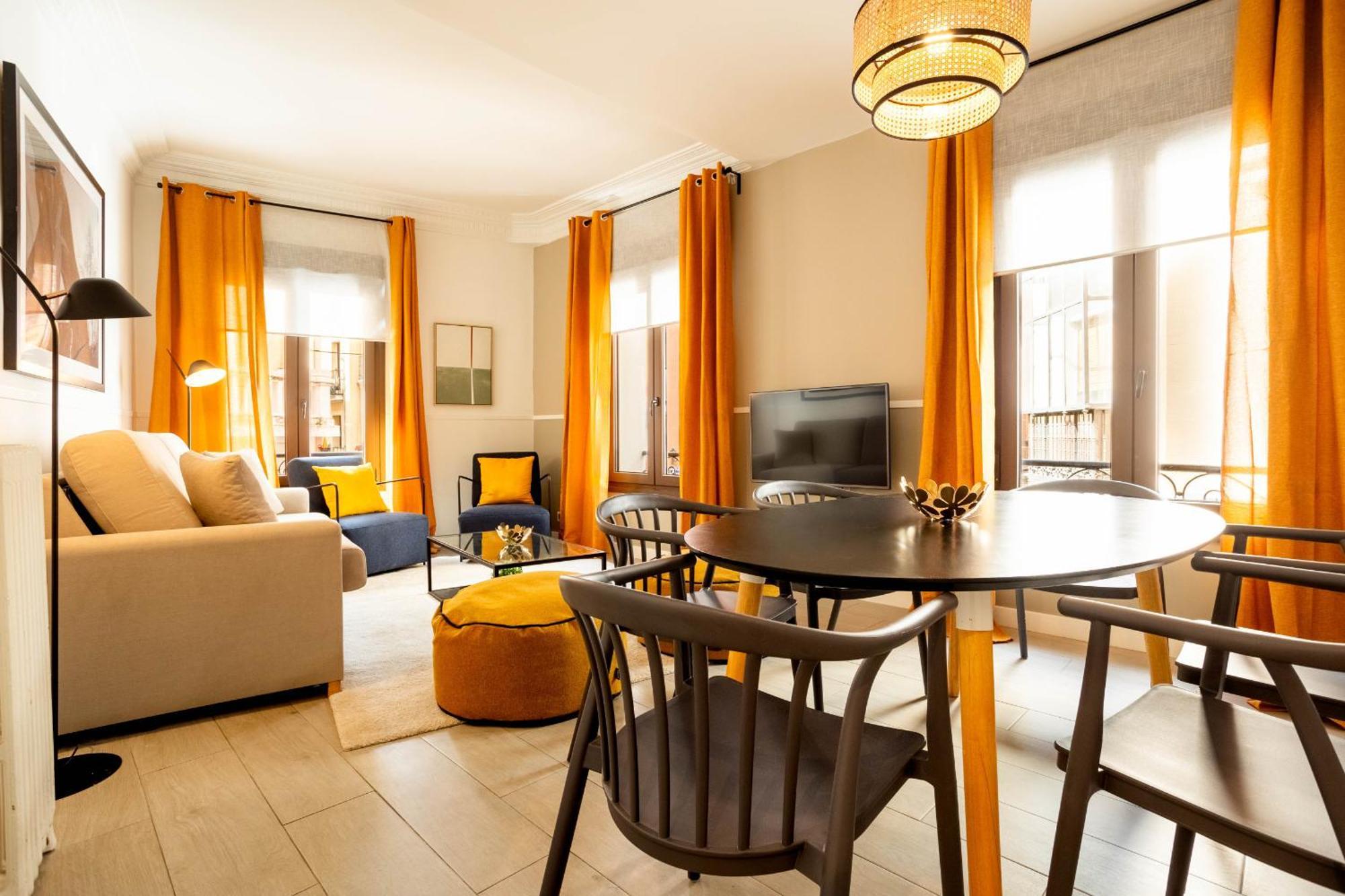 MIT House MadVille en Madrid Extérieur photo