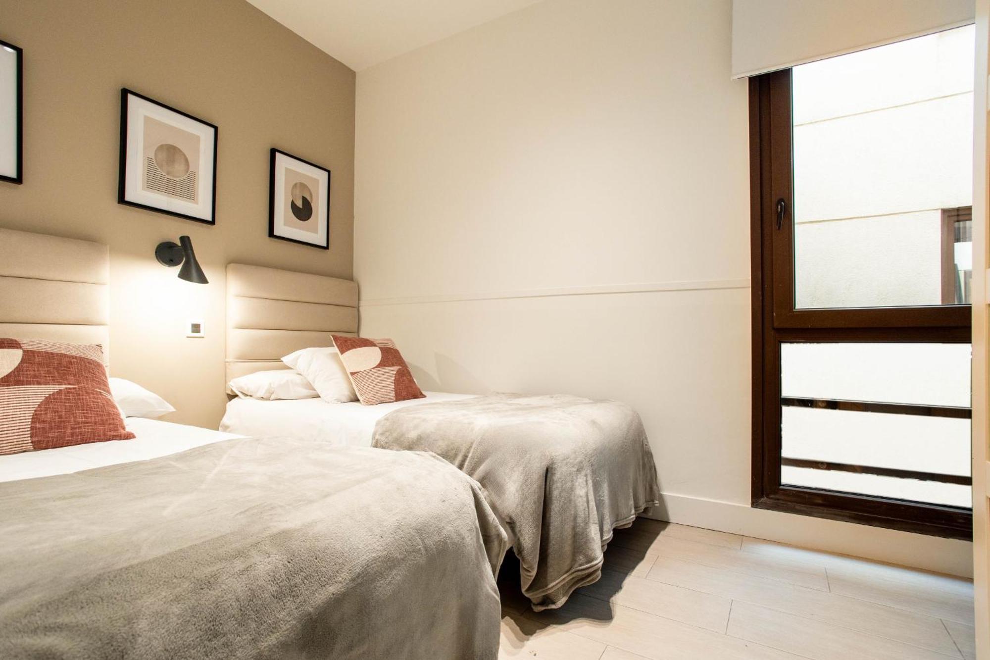 MIT House MadVille en Madrid Extérieur photo
