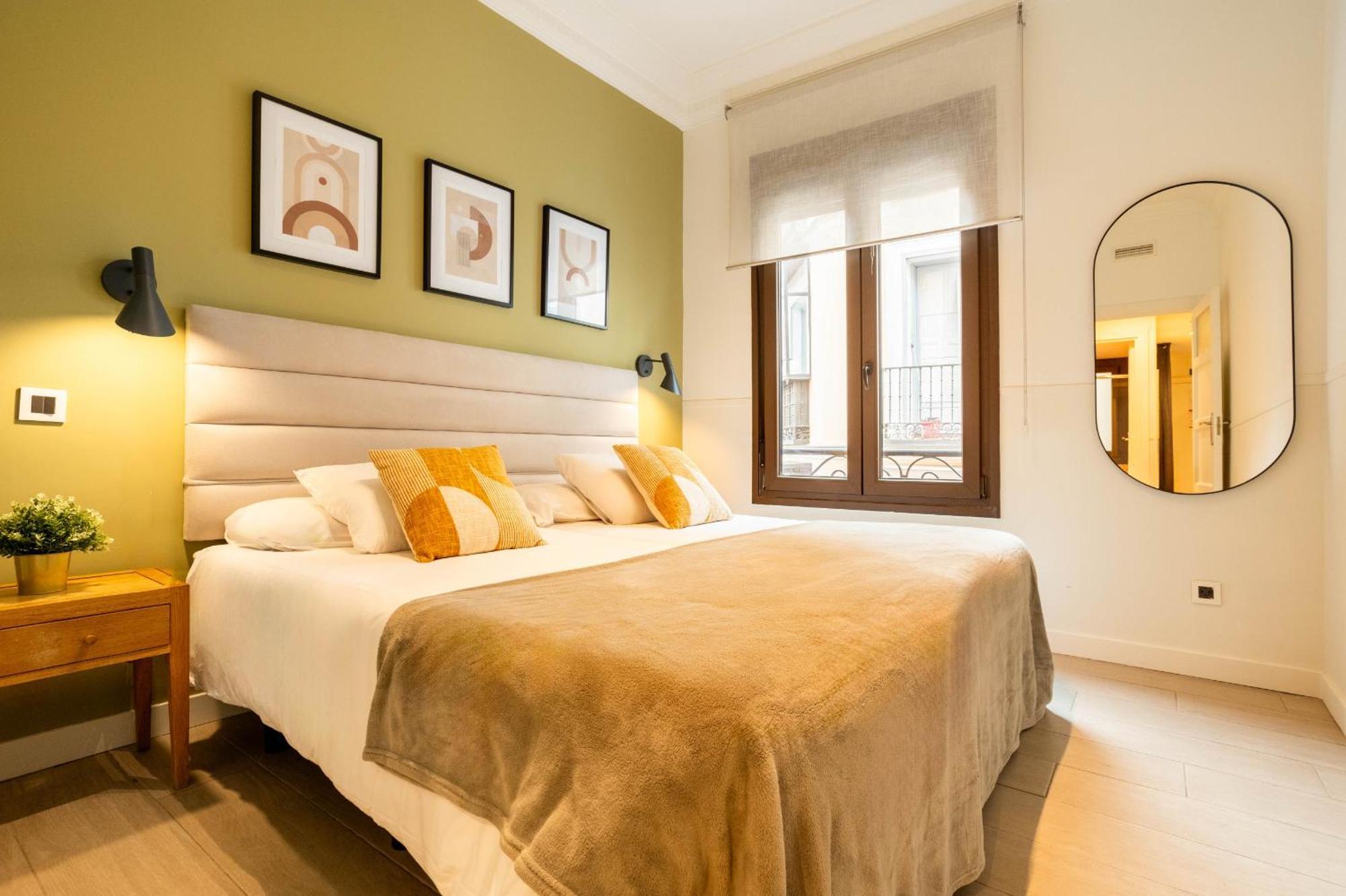 MIT House MadVille en Madrid Extérieur photo