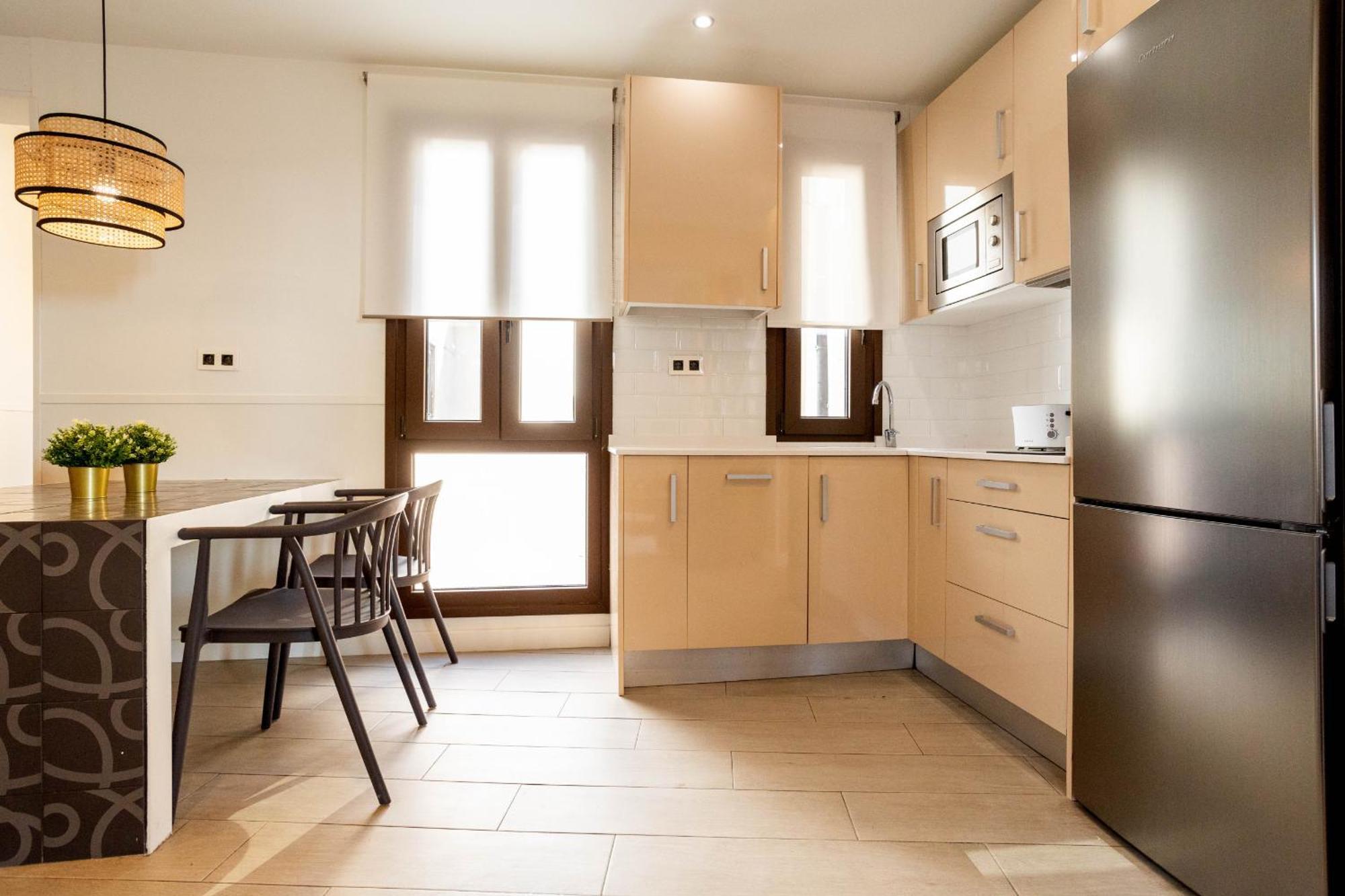 MIT House MadVille en Madrid Extérieur photo