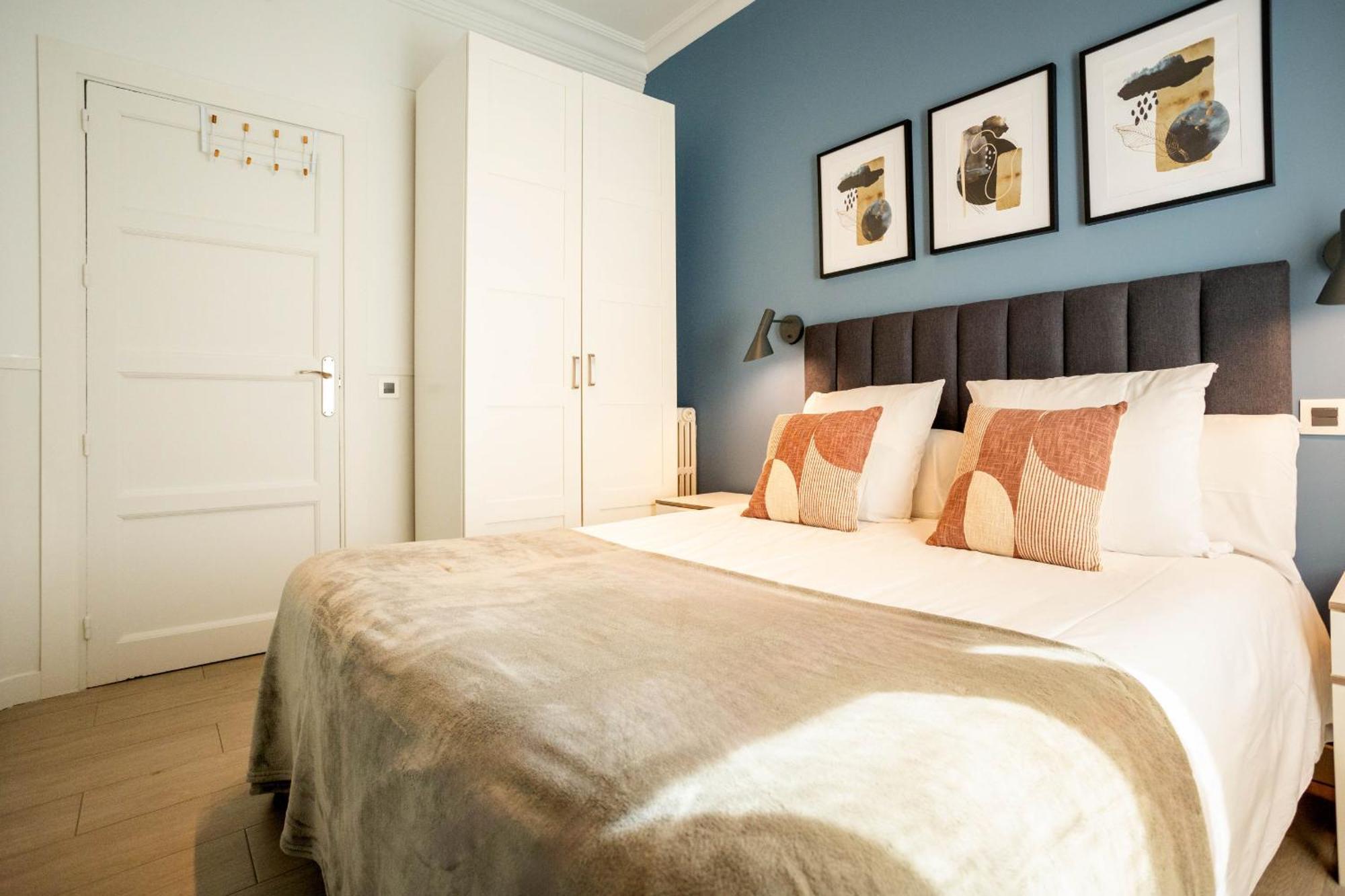 MIT House MadVille en Madrid Extérieur photo