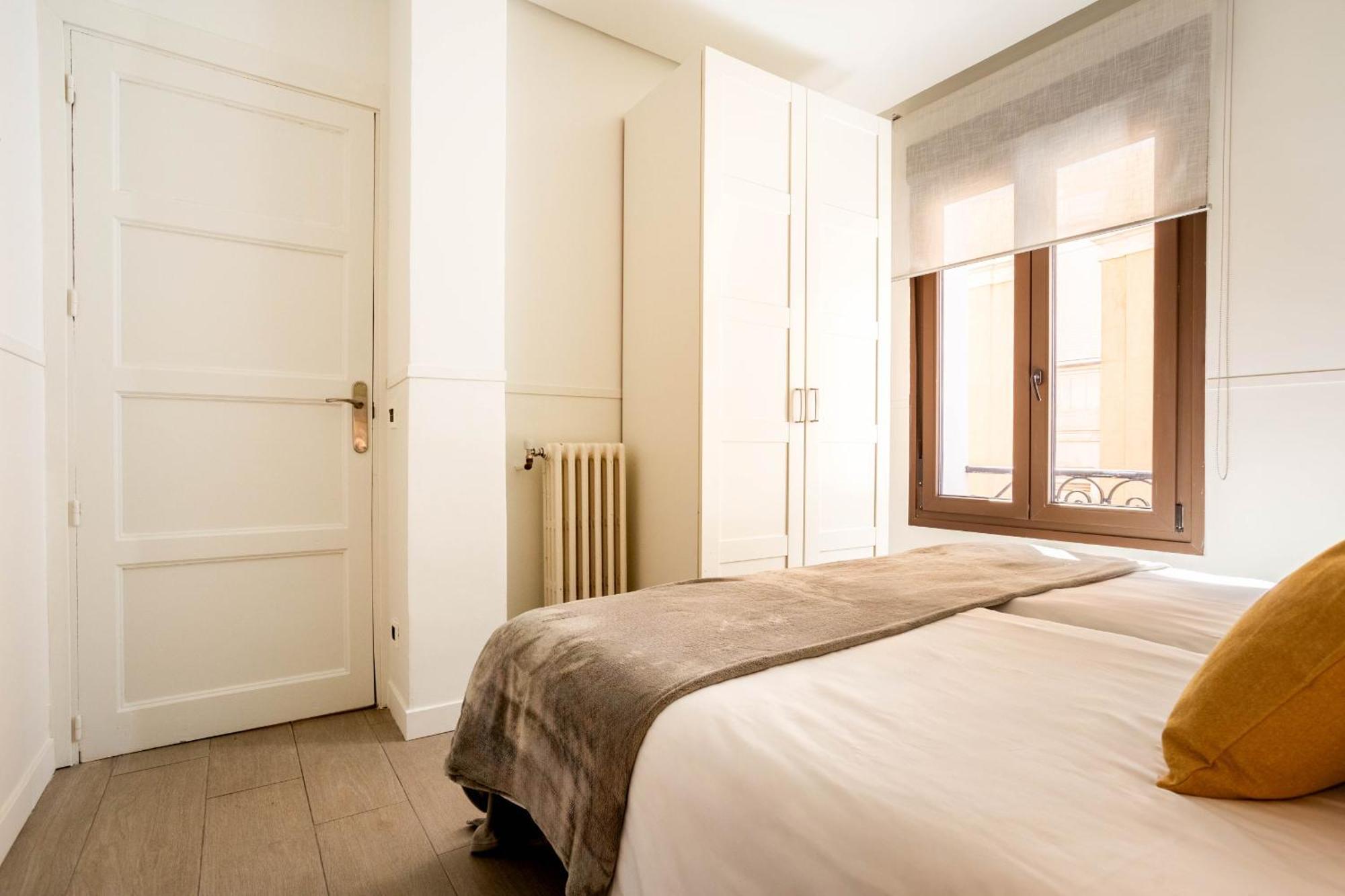 MIT House MadVille en Madrid Extérieur photo