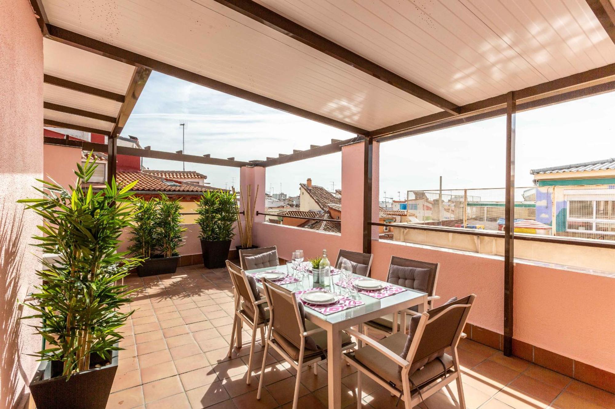 MIT House MadVille en Madrid Extérieur photo